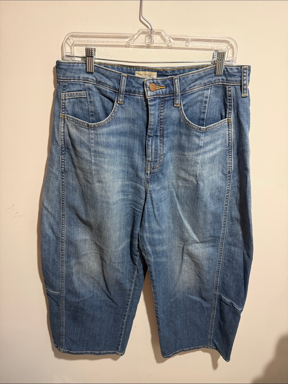 Pilcro Women's Light Blue Barrel Crop Jeans